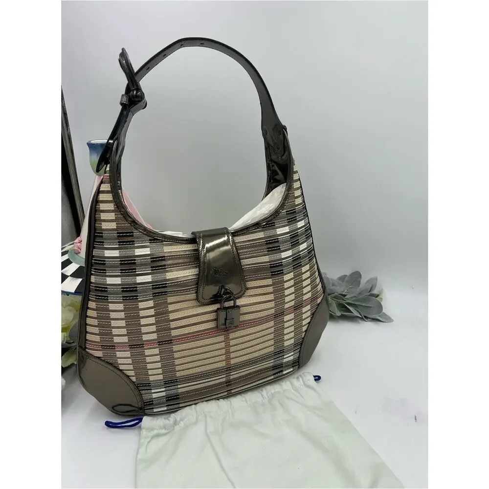 Women's Burberry Brooke hobo Bag canvas check made in Italy pristine condition